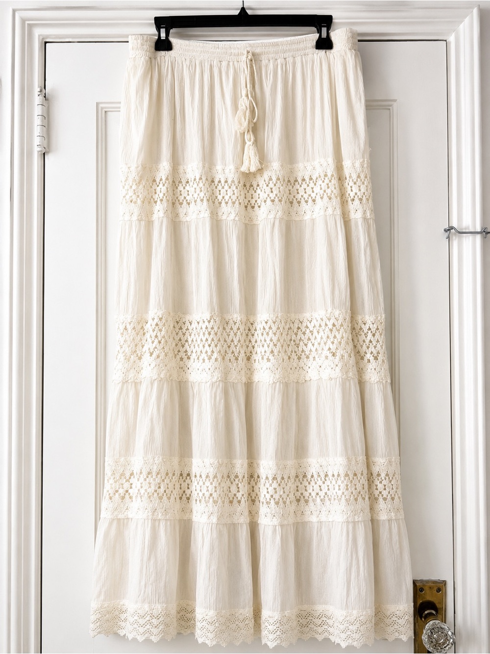 Forgotten Grace Gauze and
Crochet Lace Tiered Maxi Skirt Size XXL - Picture 3 of 9